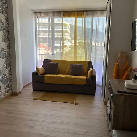Aiglon Apartment *