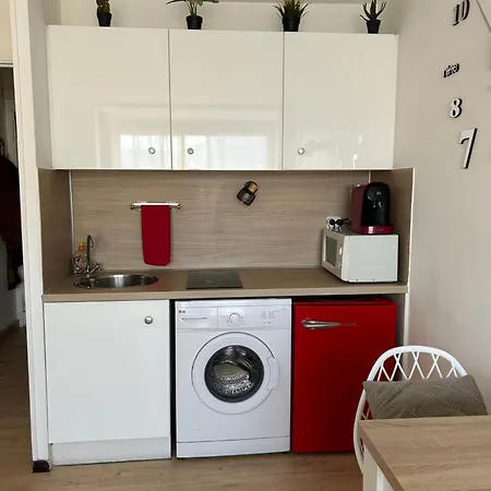Aiglon Apartment *